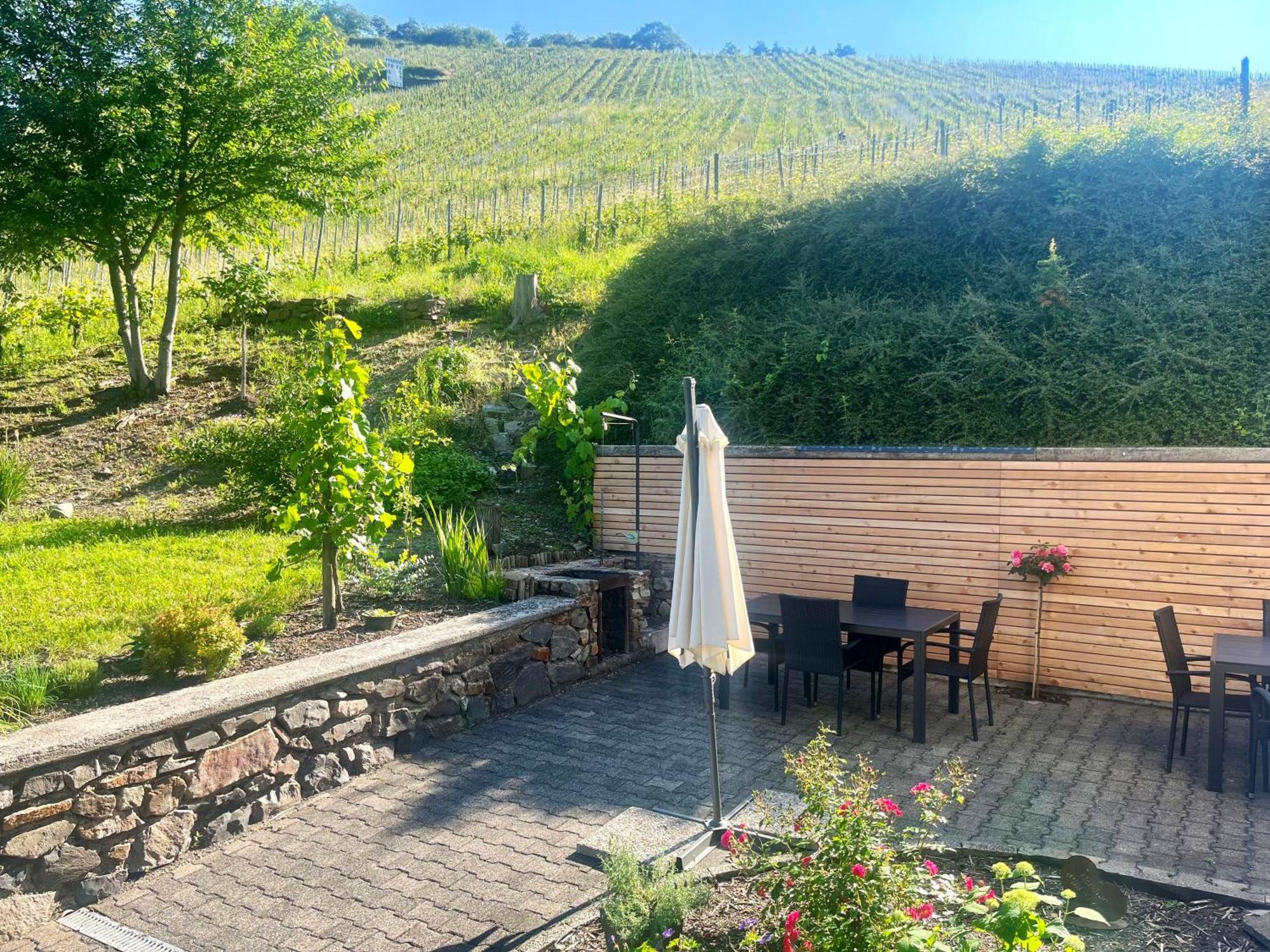 Ferienwohnung 1595 Im Weingut Botzet Maring-Noviand Zewnętrze zdjęcie